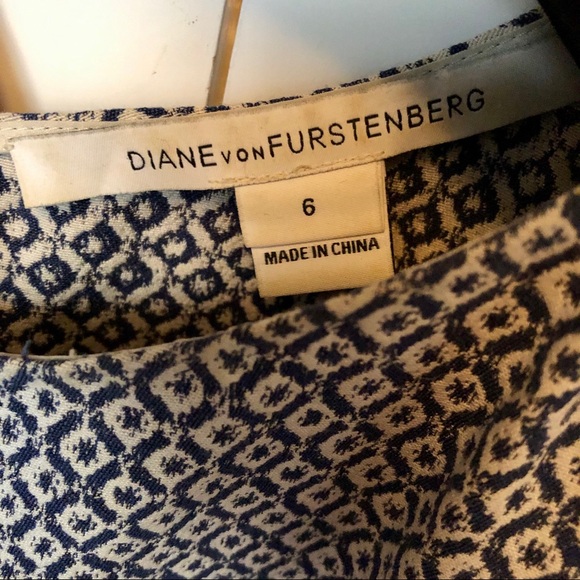 20% OFF🌟DVF Jeannie Dress in Blue/White - Picture 4 of 10